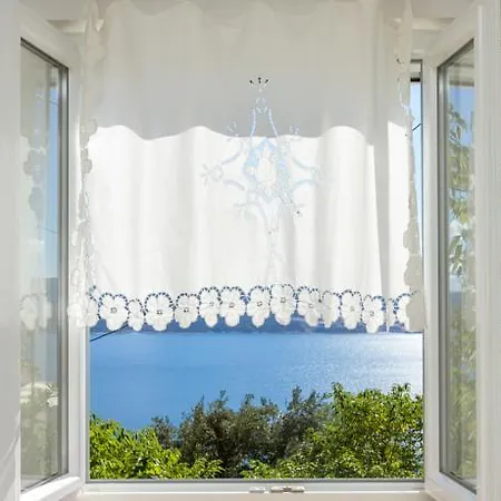 Renovated Old Stone House * Lokva Rogoznica