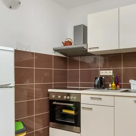 Renovated Old Stone House * Lokva Rogoznica